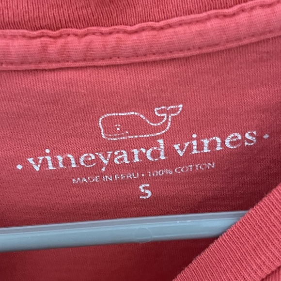 Small Vineyard Vines short sleeve shirt - Picture 4 of 4
